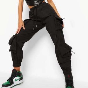 *New* Pocket Detailed Shell Joggers